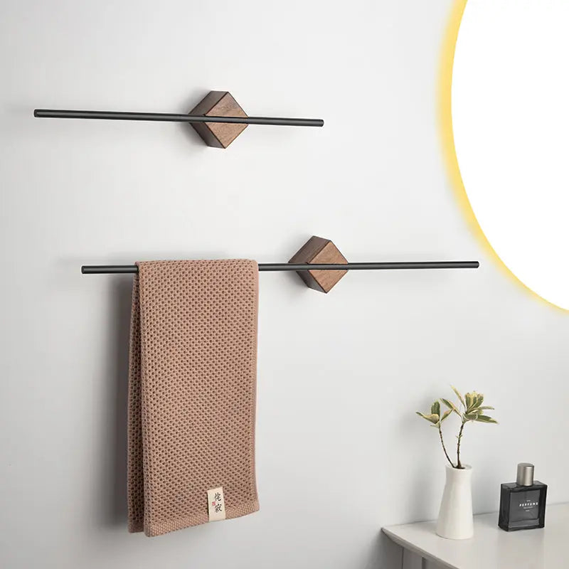 Decorative Hanging Towel Rack - HuxoHome