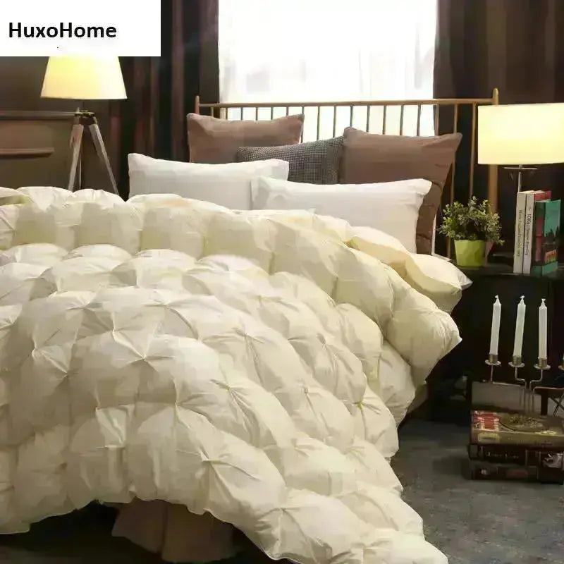 Goose Down Queen Bed Quilt - HuxoHome