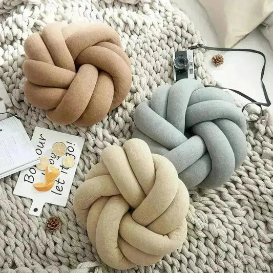 Handmade Decorative Lumbar Pillows - HuxoHome