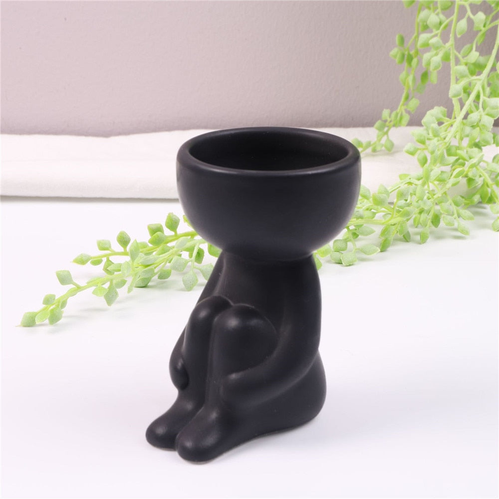 Humanoid Ceramic Vase - HuxoHome